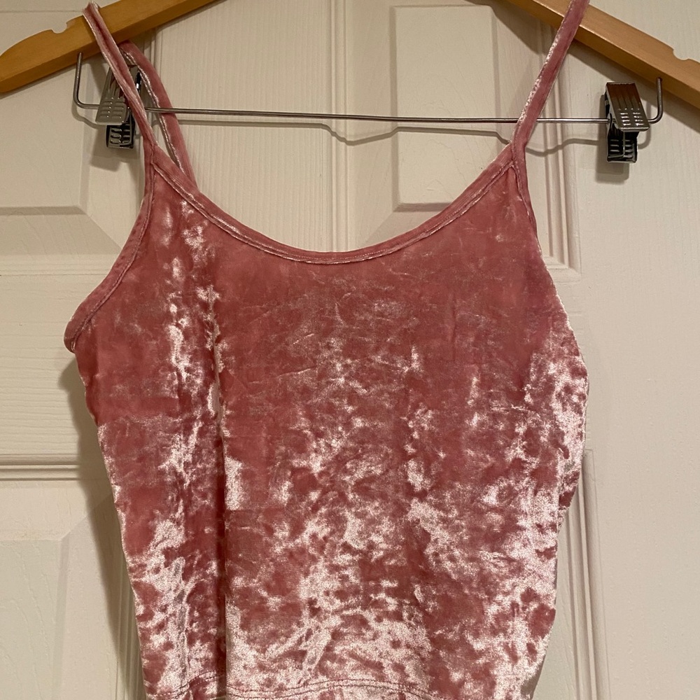 Small pink velvet crop top